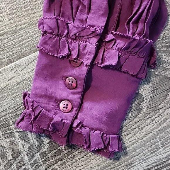 🎉 NEW Farm Rio long sleeve, Ruffle peplum Blouse 🎉 - Picture 4 of 6